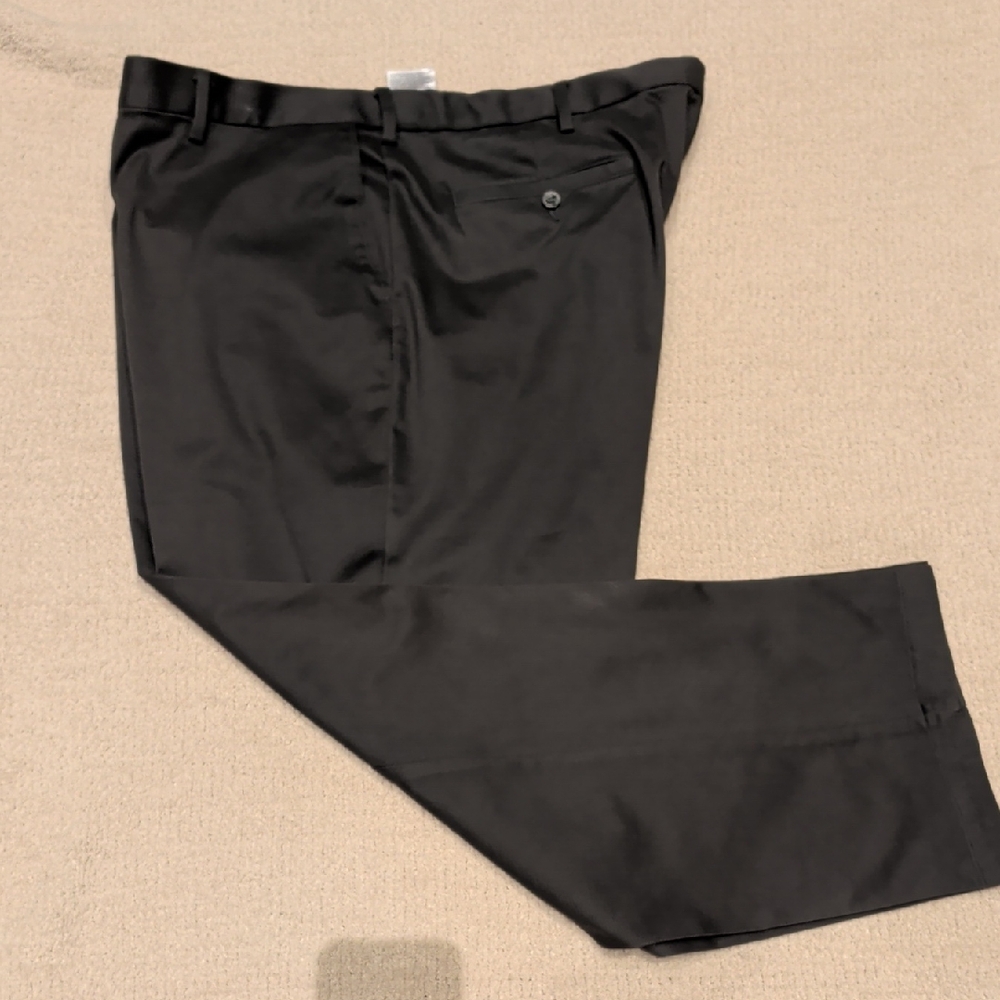 Dockers Men's Classic Black Dress Pants